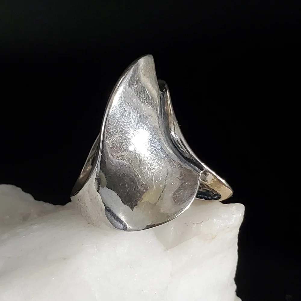 PIXI Collection Sterling silver 925 Ring Contemporary Designer Silversmith